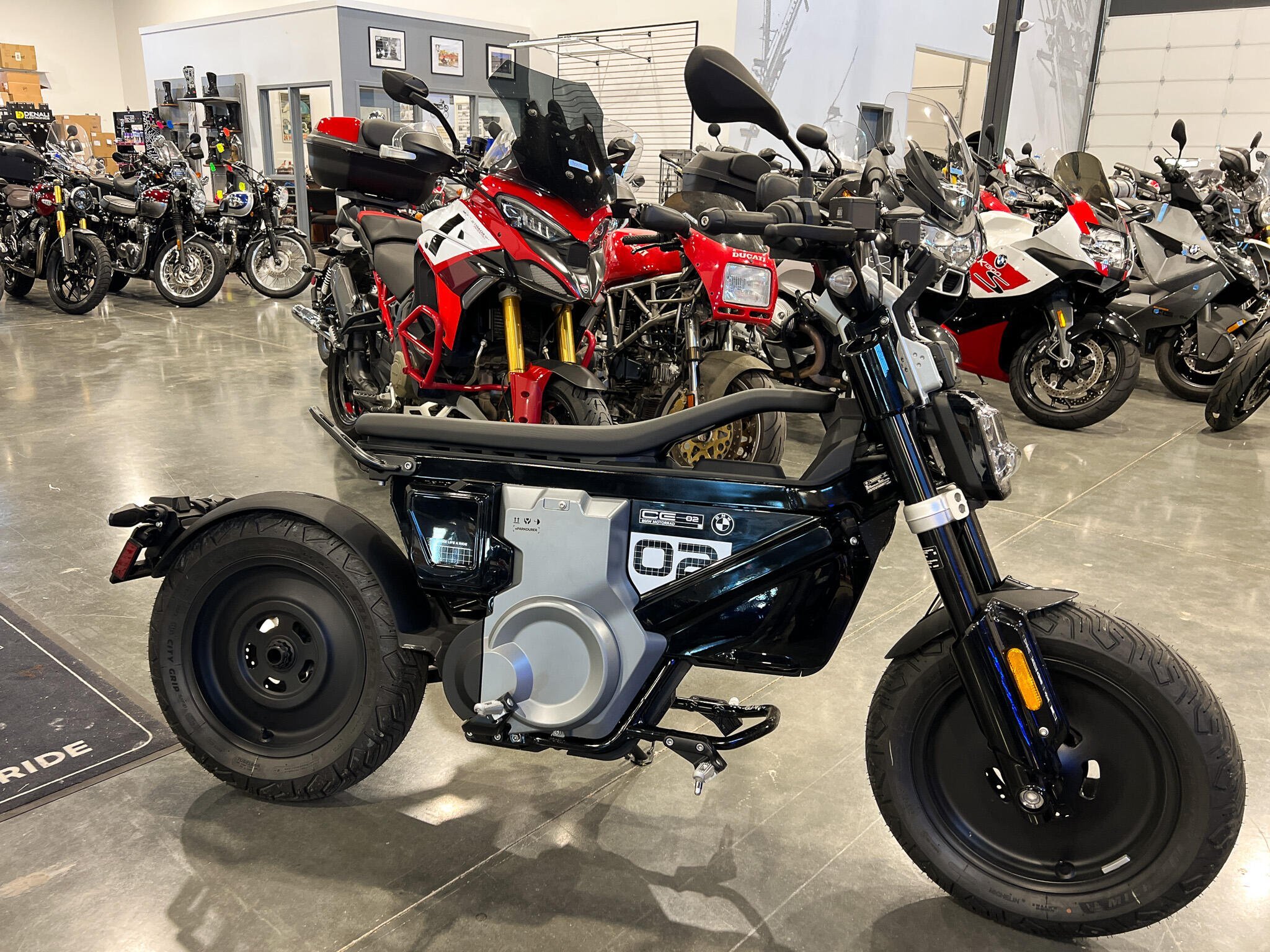 2024 BMW CE 02 02 in Chesterfield, MO