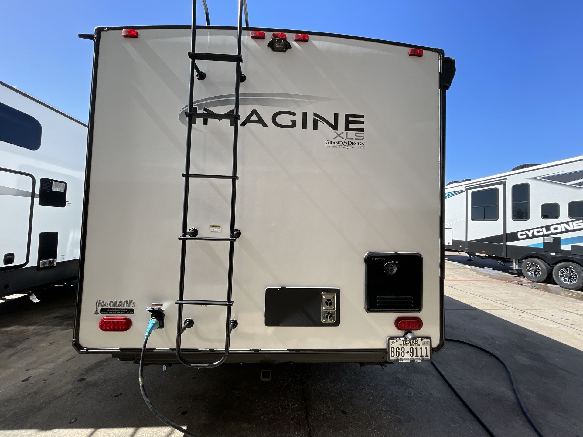 2024 Grand Design Imagine 17MKE in willis point TX