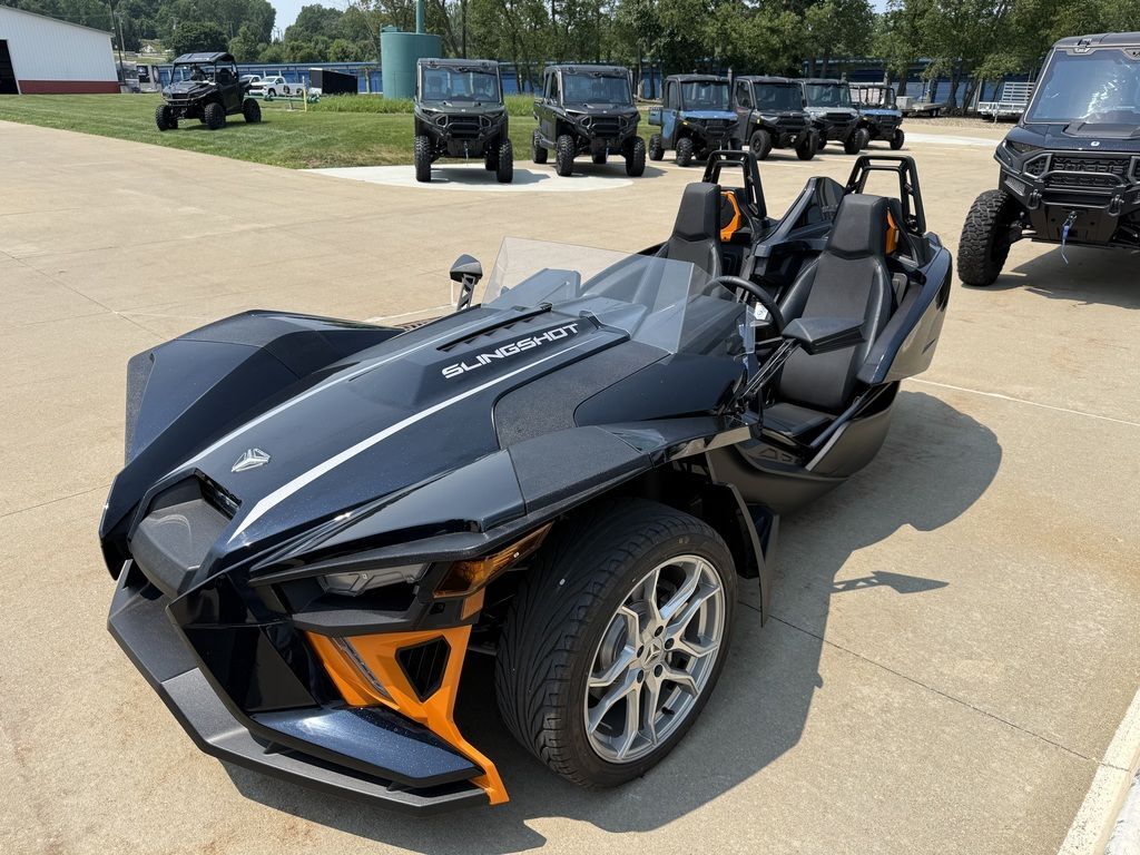2021 Polaris Slingshot® Slingshot® SL Autodrive SL in North Canton, OH