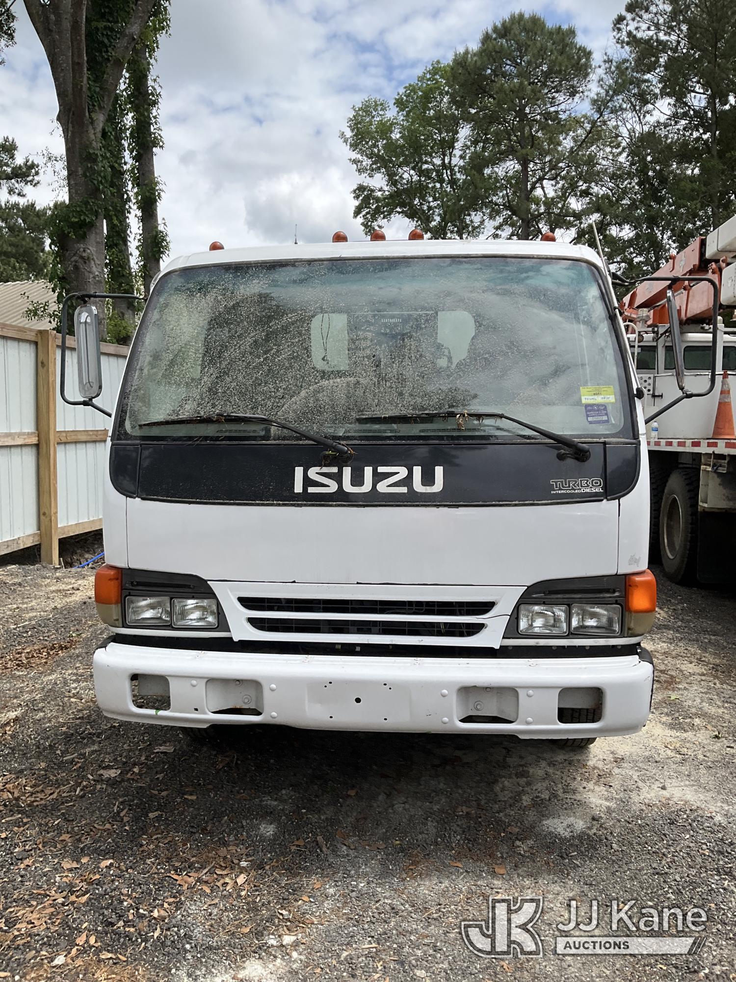 2002 ISUZU NPR in Moncks Corner, SC