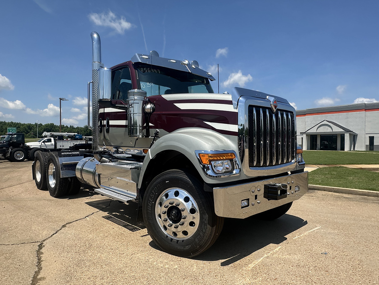 2027 INTERNATIONAL HX 520 in Columbus, MS
