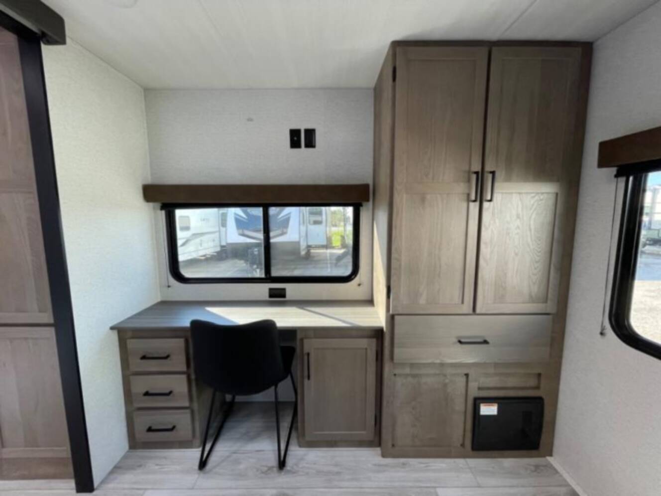A photo of this 2025 Keystone Springdale 241FK