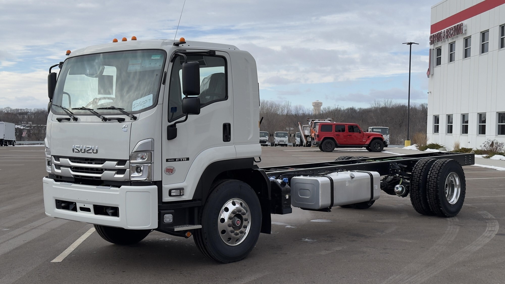 2025 ISUZU FTR in Saint Michael, MN