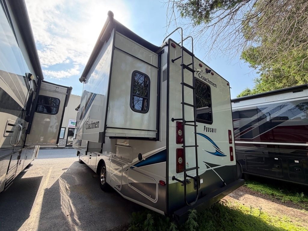2020 Forest River Pursuit 27DS in south burlington VT