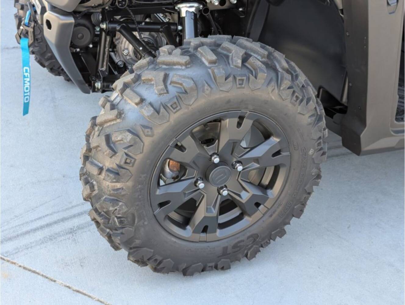 A photo of this 2026 CFMOTO UFORCE 800 XL