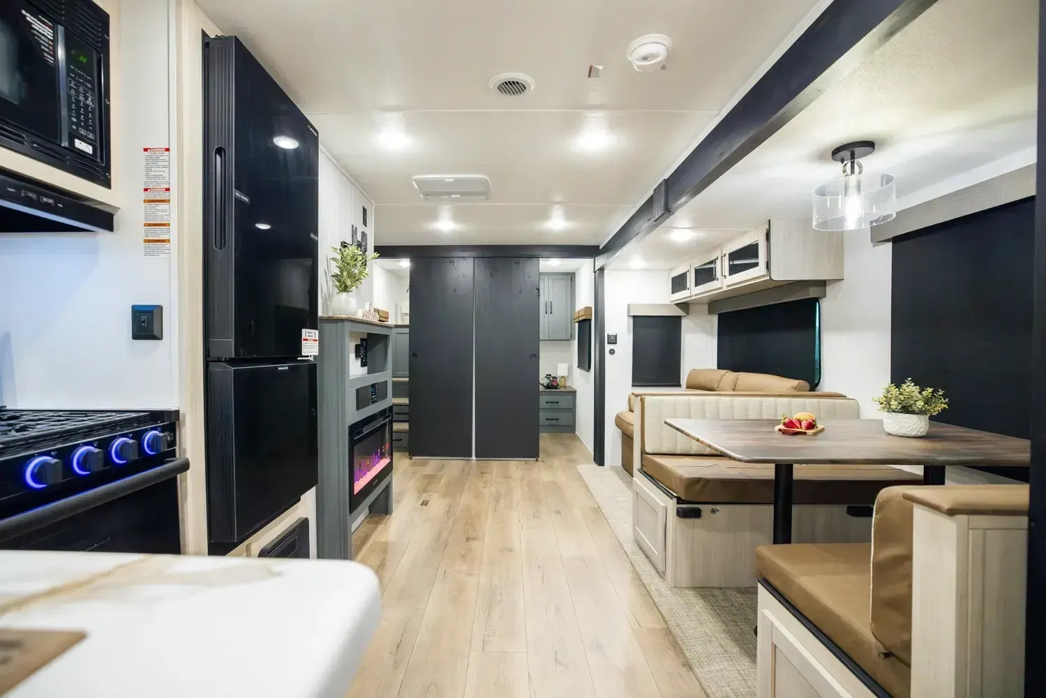 2027 Palomino PALOMINO PUMA 337BH RV