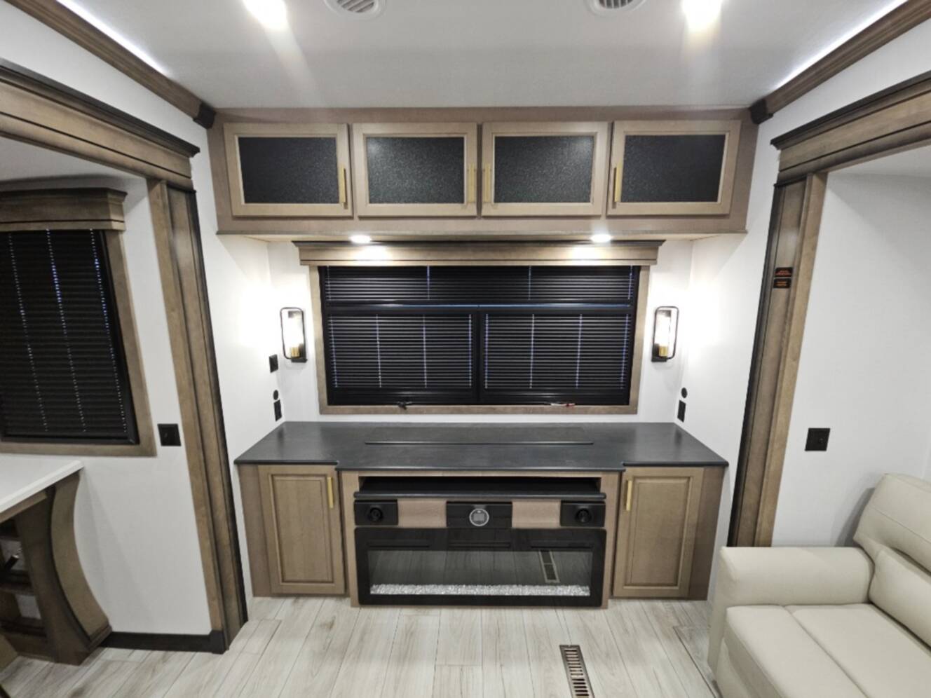 A photo of this 2026 Keystone Rv Montana 3532SP