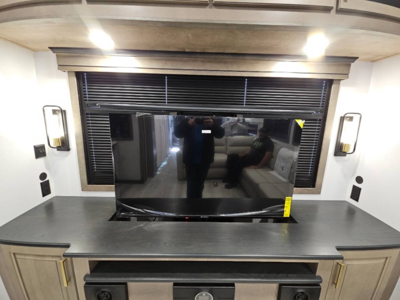 A photo of this 2026 Keystone Rv Montana 3532SP