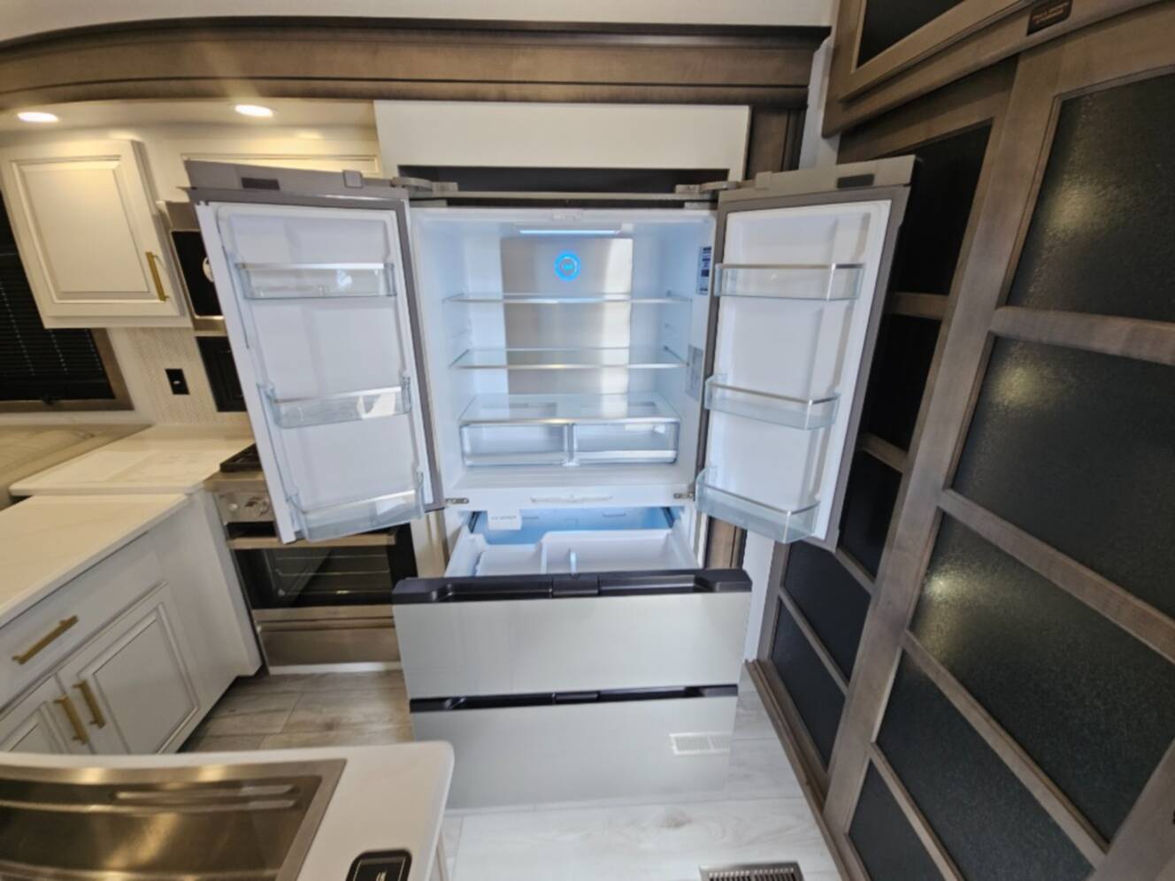 A photo of this 2026 Keystone Rv Montana 3532SP