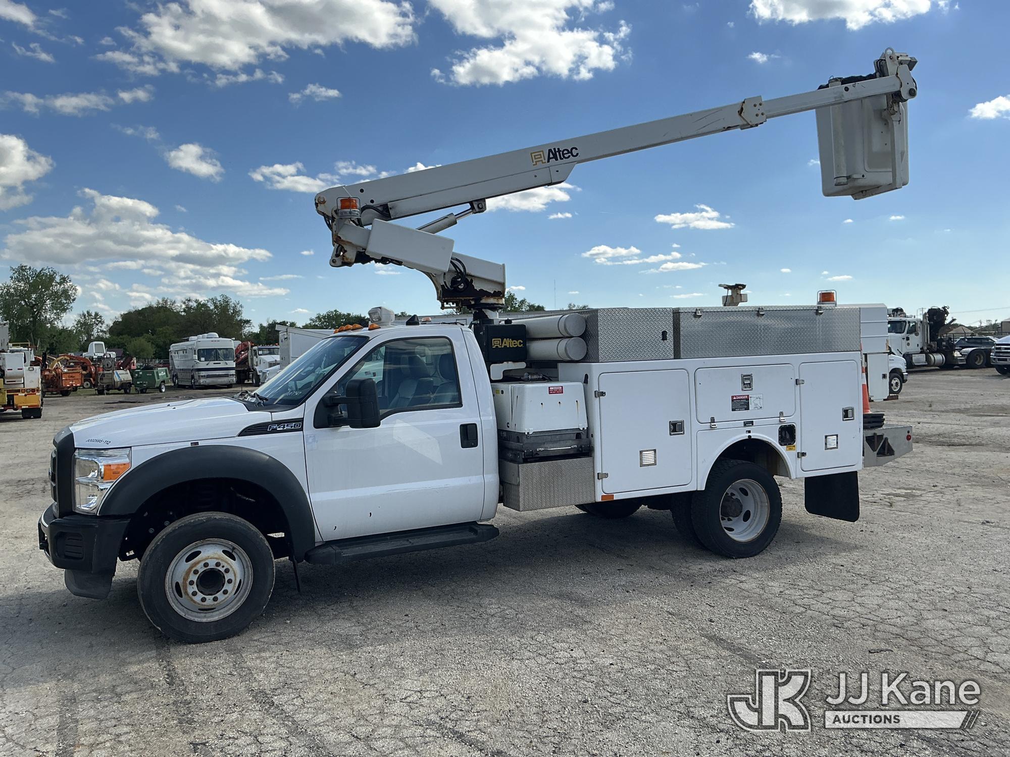 2012 Ford F-450 SD in South Beloit, IL