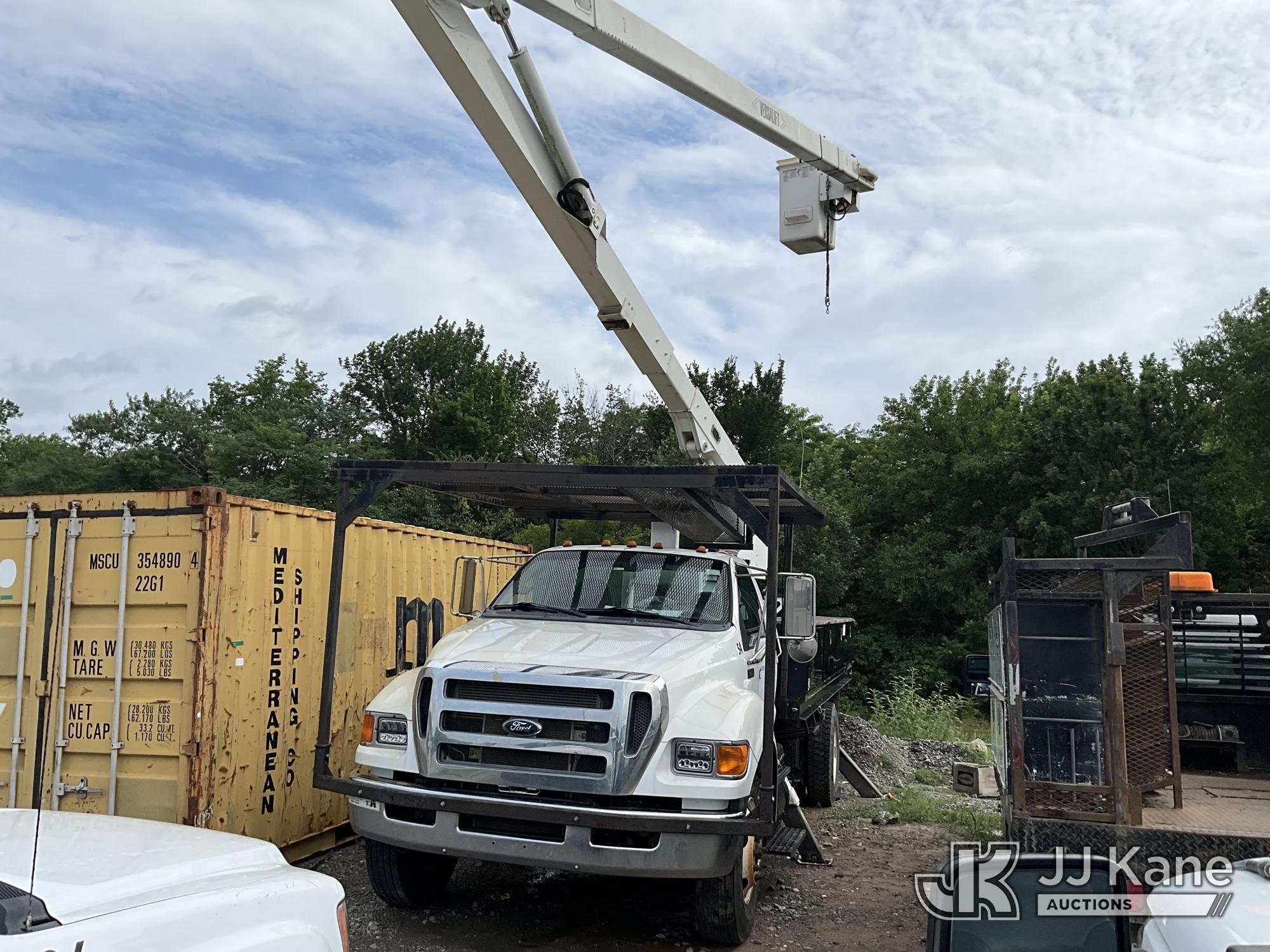 2015 Ford F-750 in Hulbert, OK