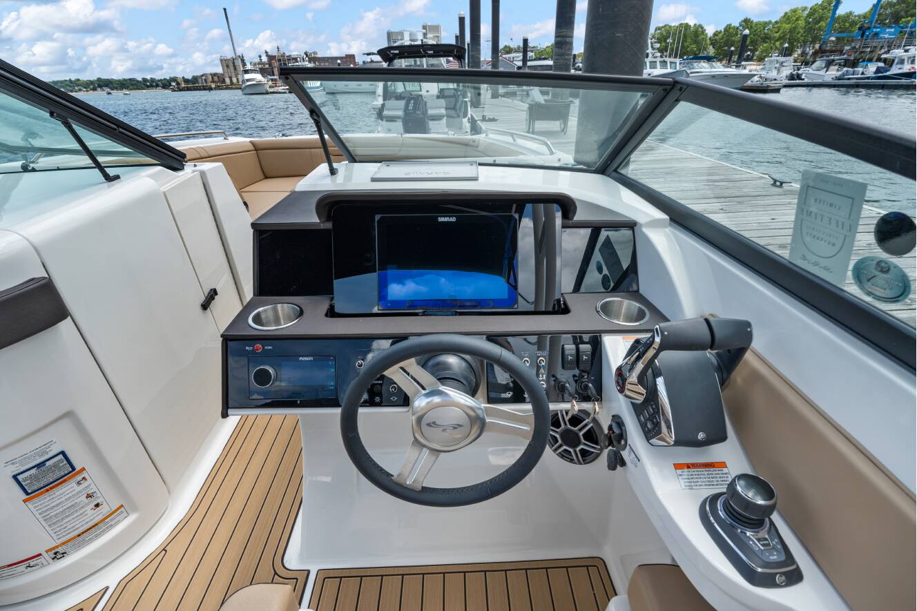 A photo of this 2026 Sea Ray SDX 290 Outboard