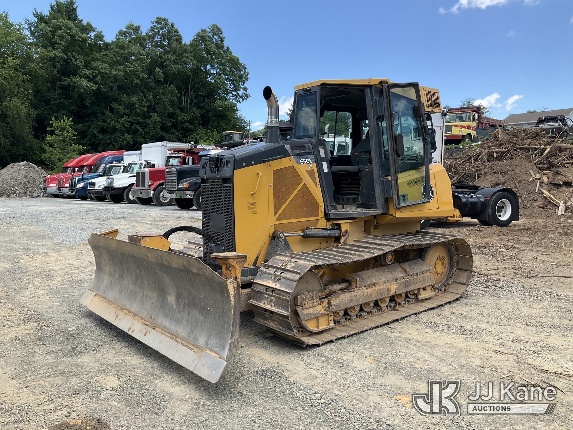 2019 John Deere 650K - LGP in Sparta, NC