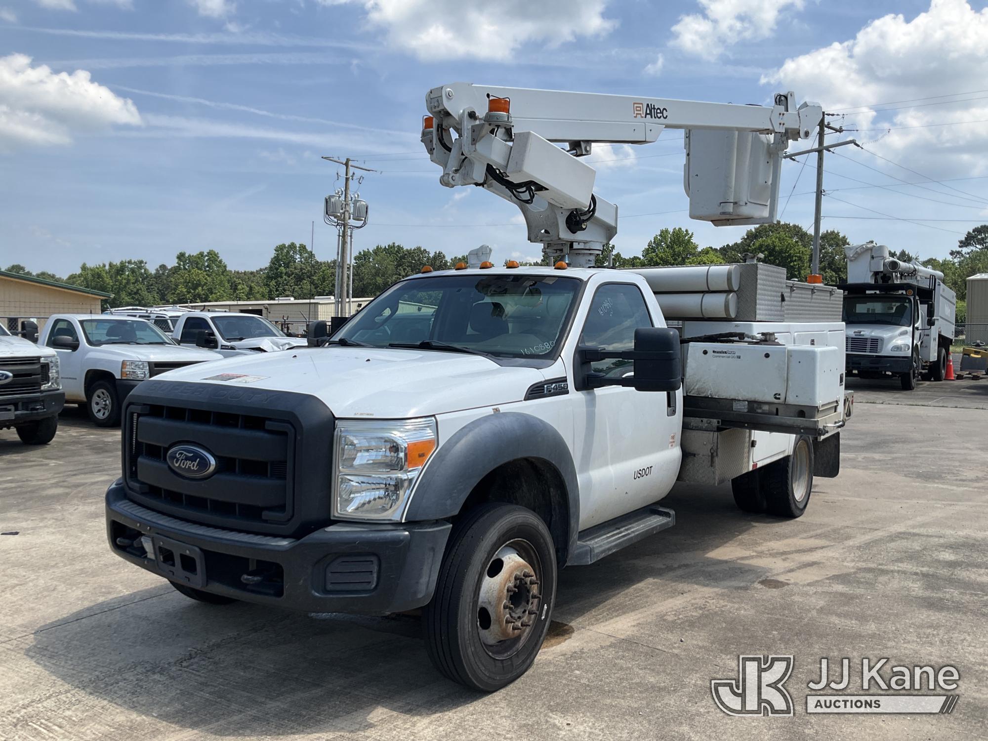 2012 FORD F450 in Conway, AR