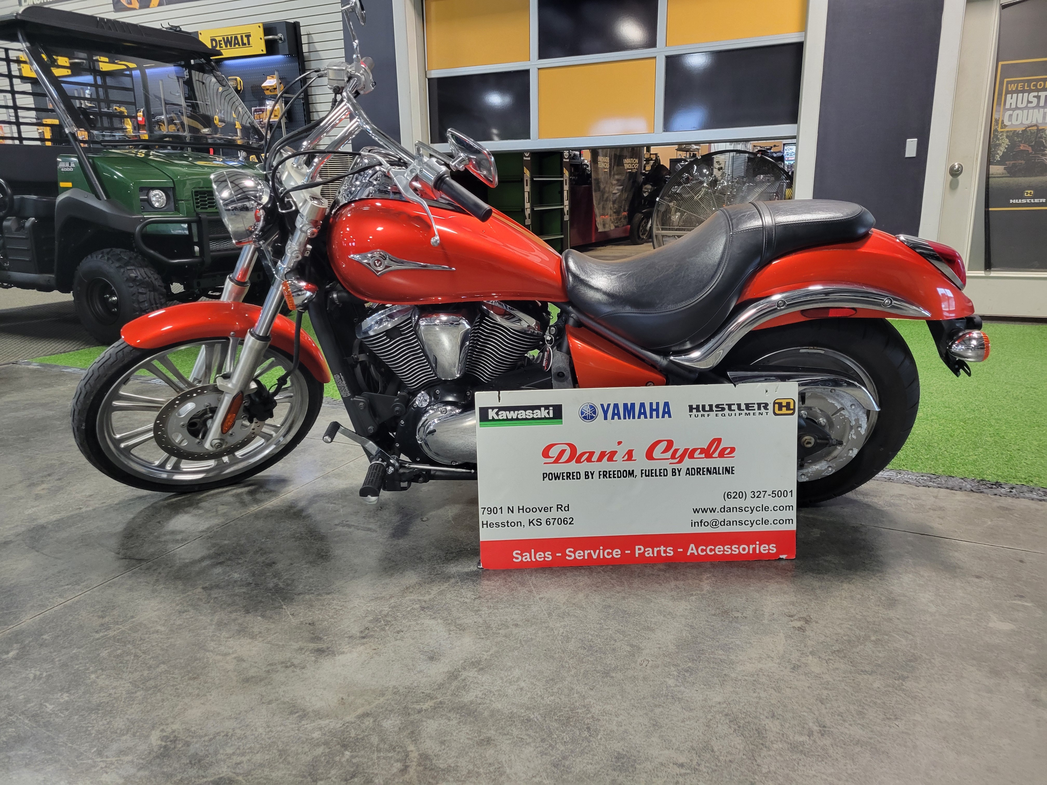2009 Kawasaki Vulcan® 900 Custom 900 CUSTOM in Hesston, KS