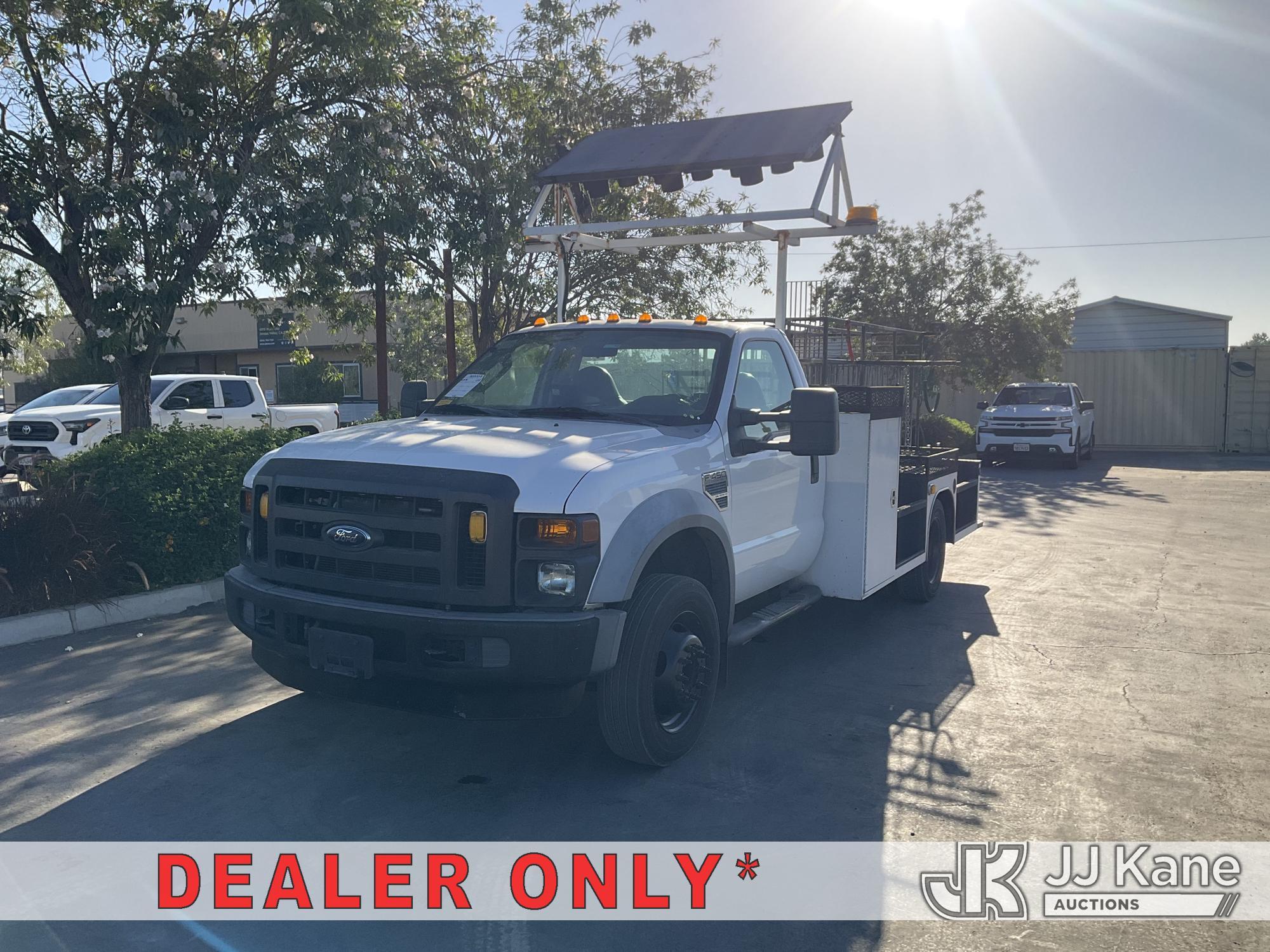 2009 FORD F450 in Jurupa Valley, CA