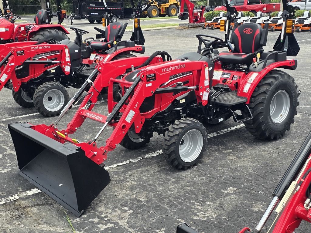 Mahindra 2100 Series 2126 HST in Homosassa, FL