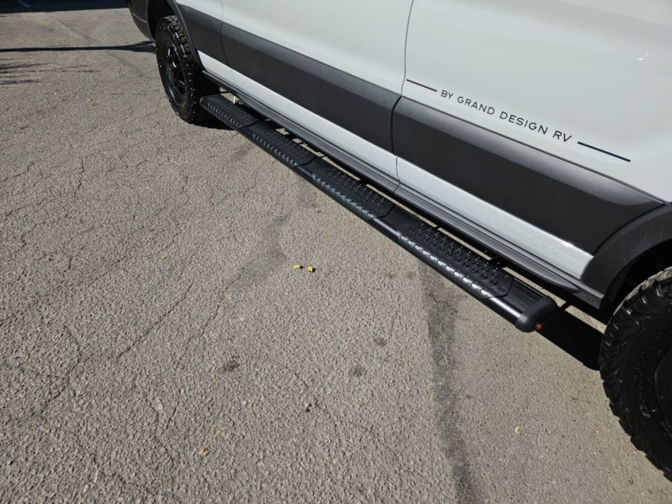A photo of this 2026 Grand Design Lineage Series Vt LVT1