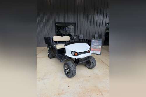 2022 Cushman Hauler in dadeville AL