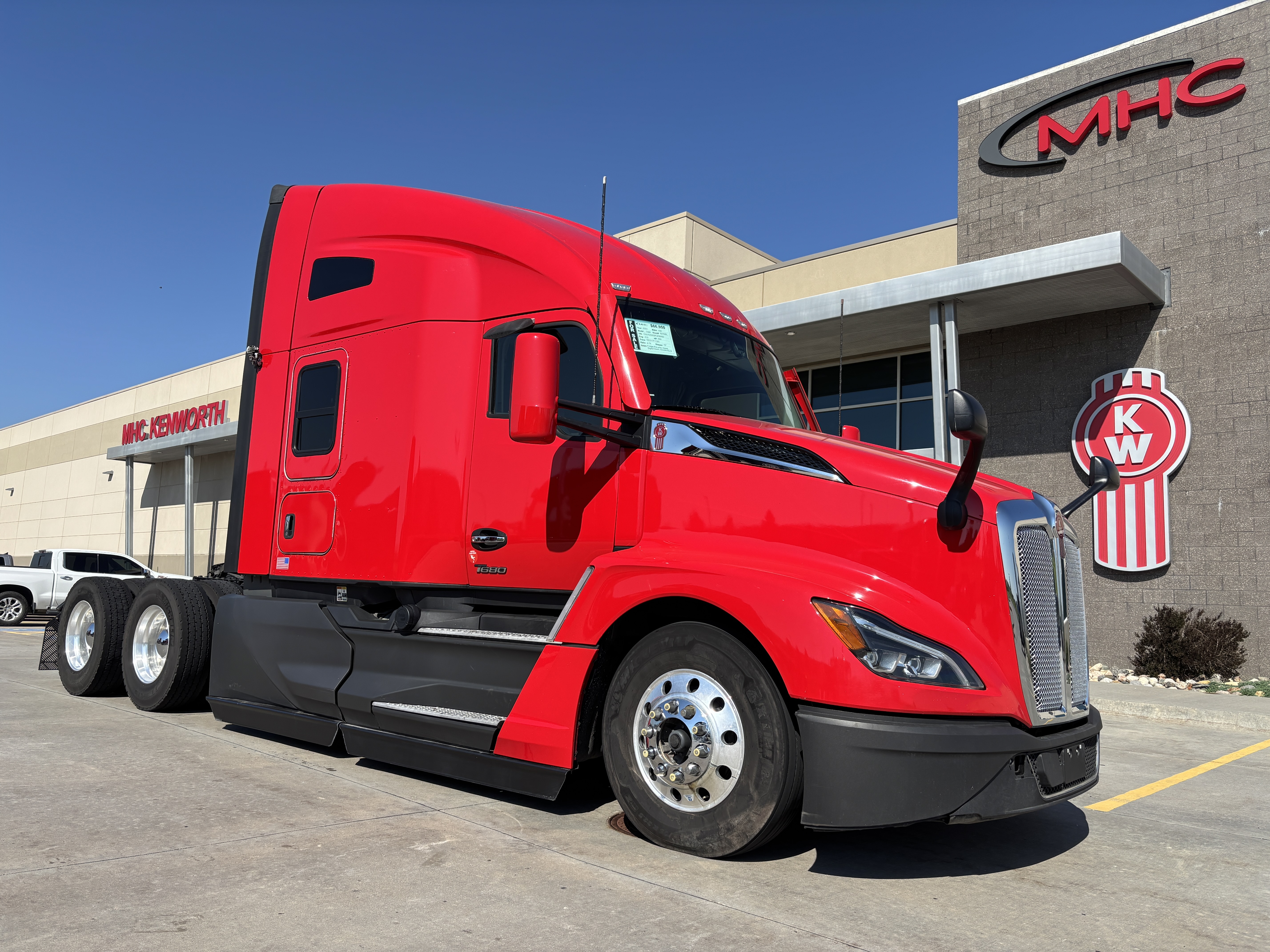 2023 KENWORTH T680 in Omaha, NE