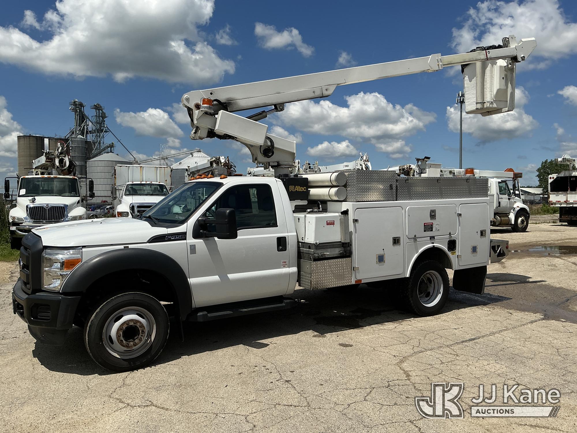 2012 Ford F-450 SD in South Beloit, IL