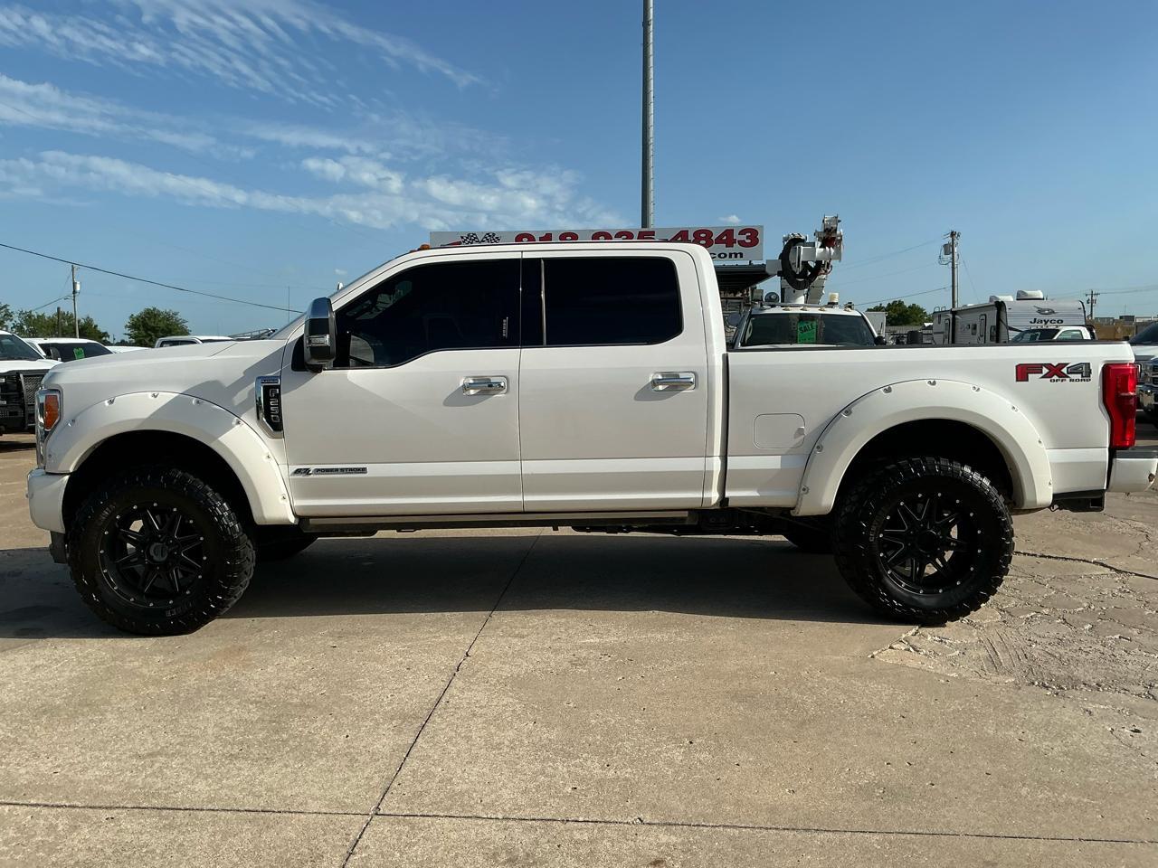 2019 FORD F250 in Collinsville, OK
