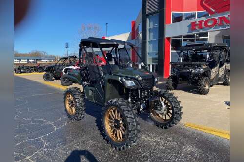 2026 Honda® Pioneer 520 BASE in russellville AR