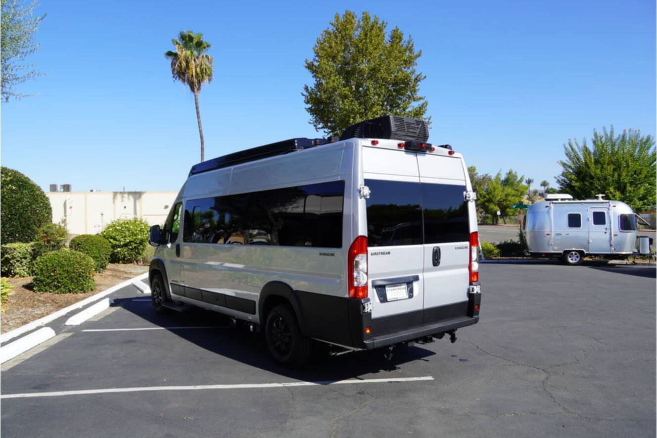 A photo of this 2026 Airstream Rangeline Pop Top