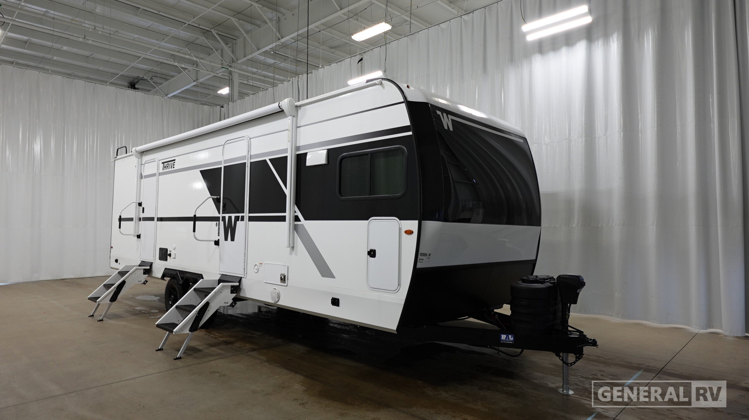 2027 Winnebago THRIVE 26FKD RV