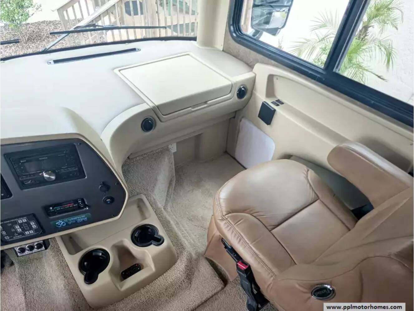 A photo of this 2014 Tiffin Allegro Open Road 36LA