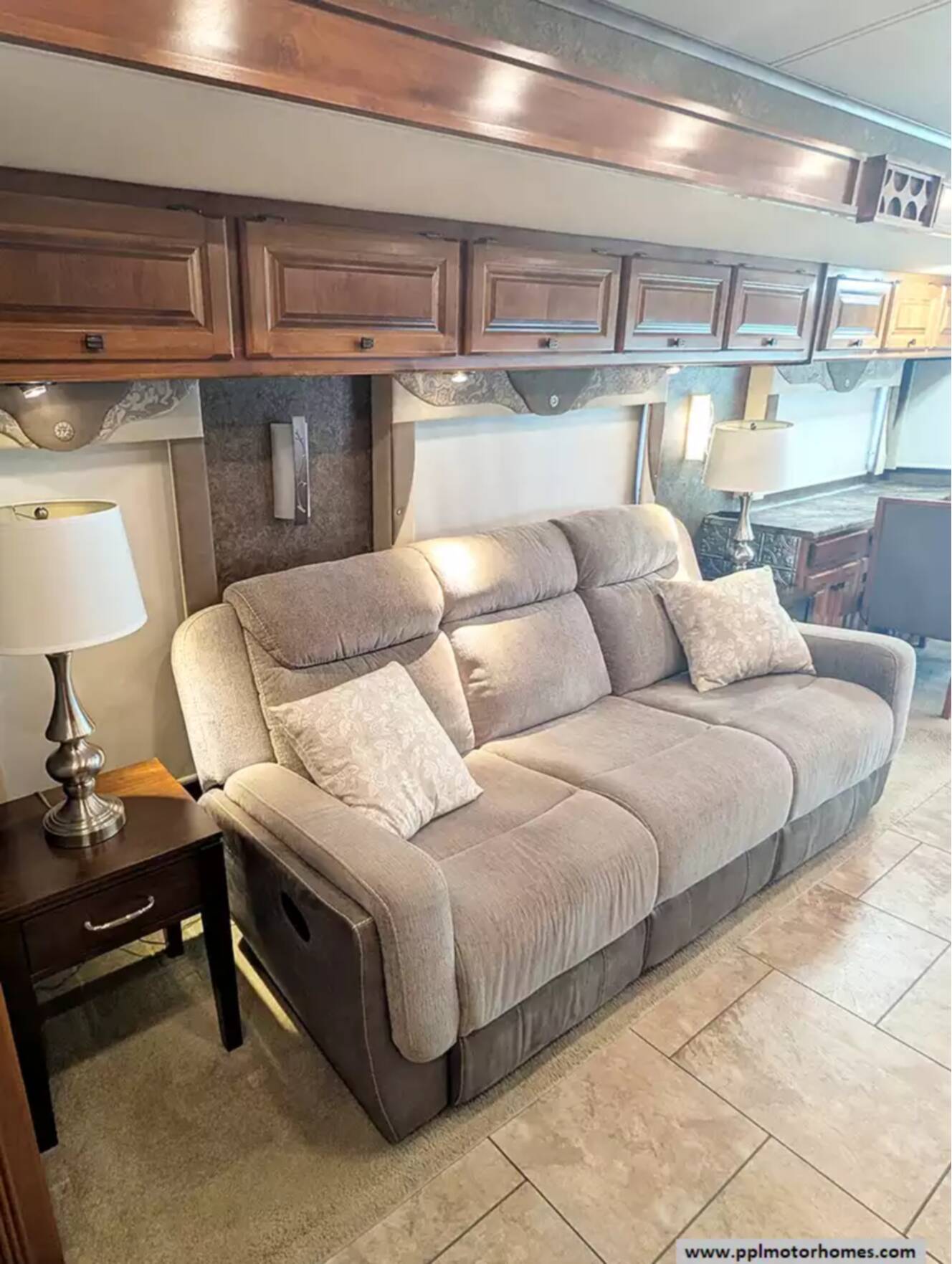 A photo of this 2014 Tiffin Allegro Open Road 36LA