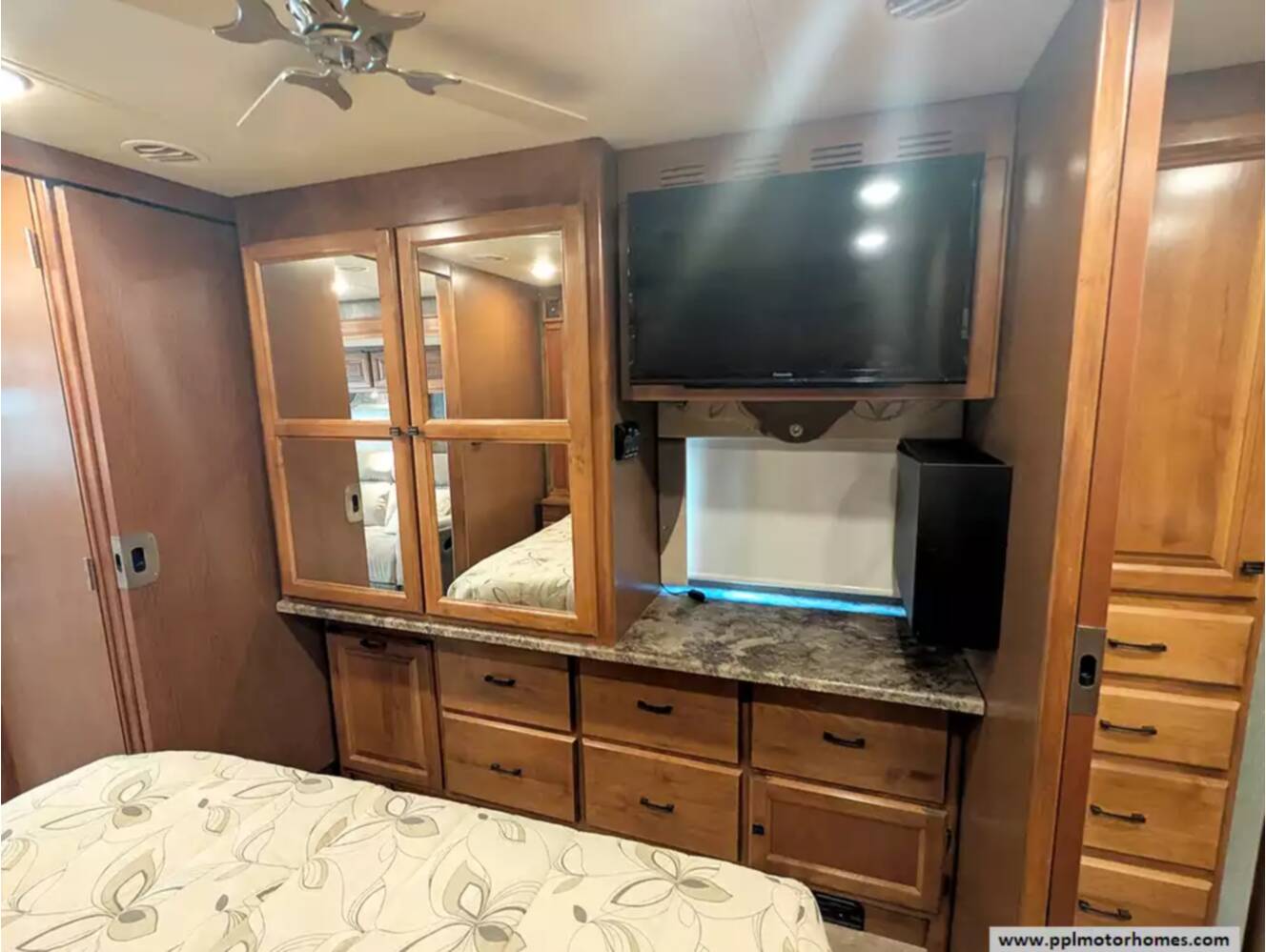 A photo of this 2014 Tiffin Allegro Open Road 36LA