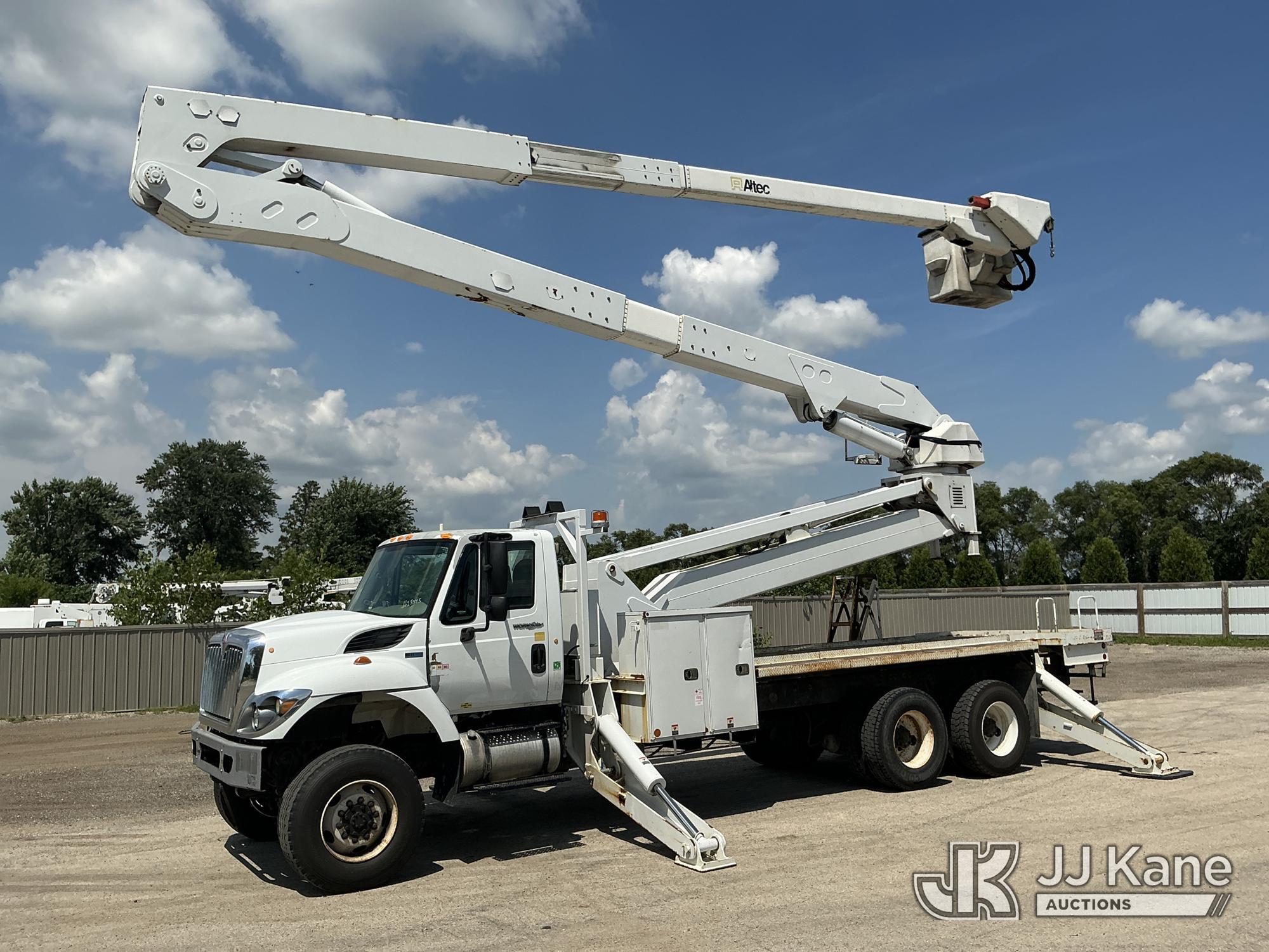 2015 INTERNATIONAL 7400 in South Beloit, IL