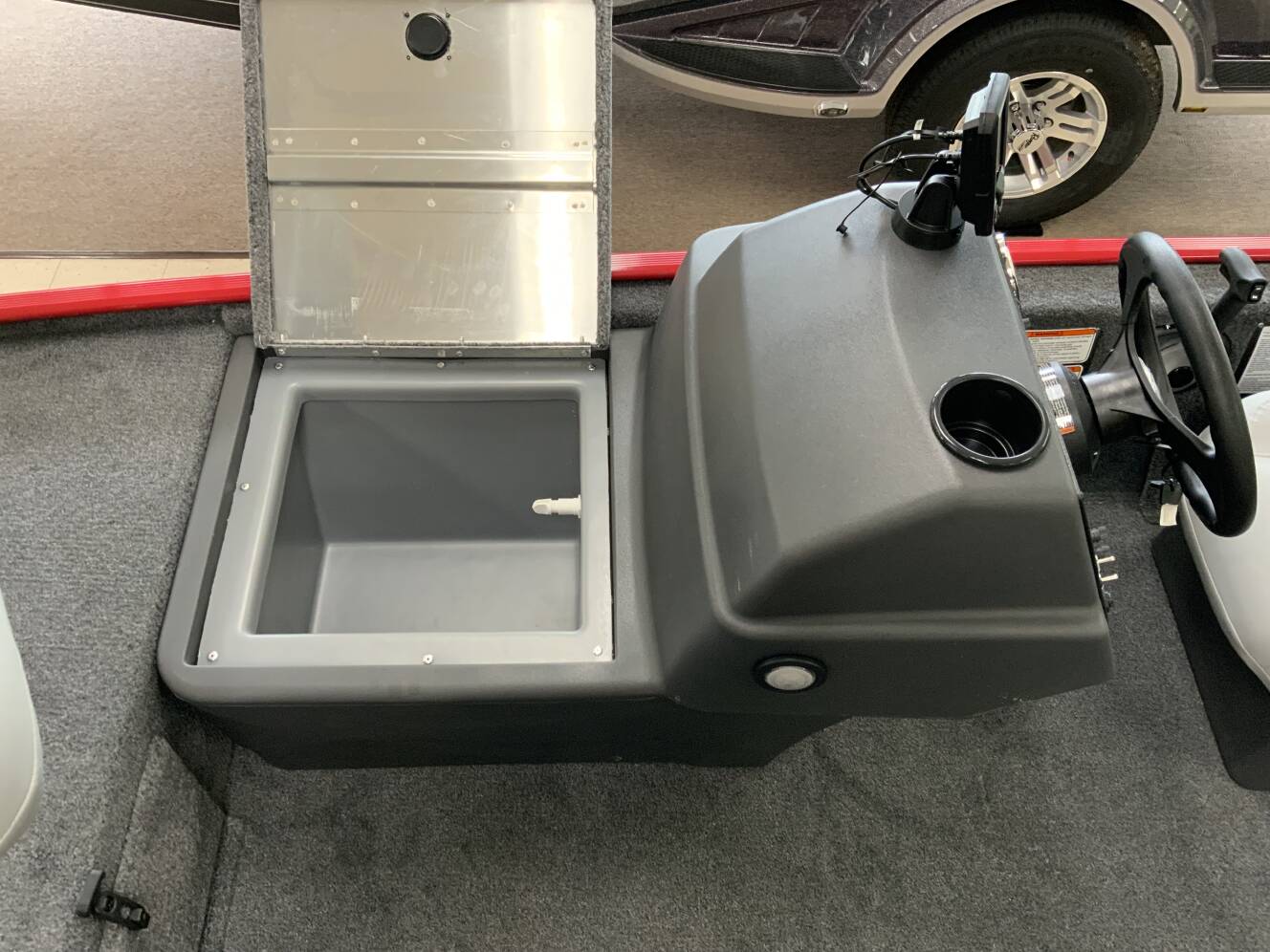 A photo of this 2027 Tracker Boats Bass Tracker® Classic XL