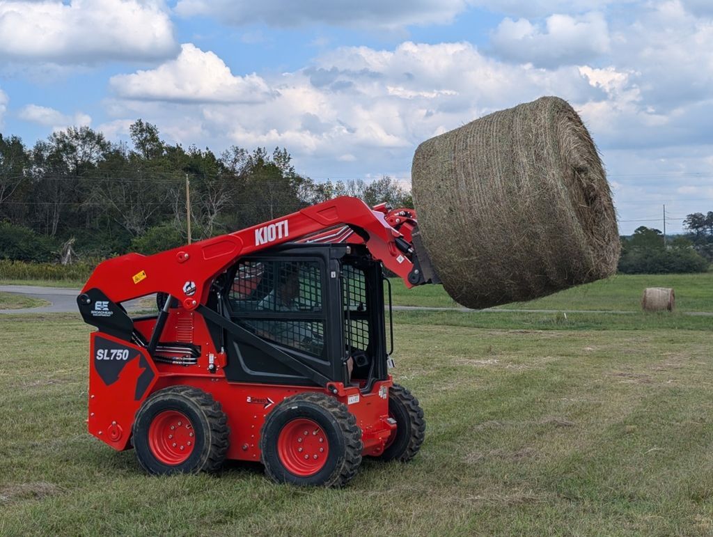 2026 KIOTI SL750 Cab in Sumiton, AL