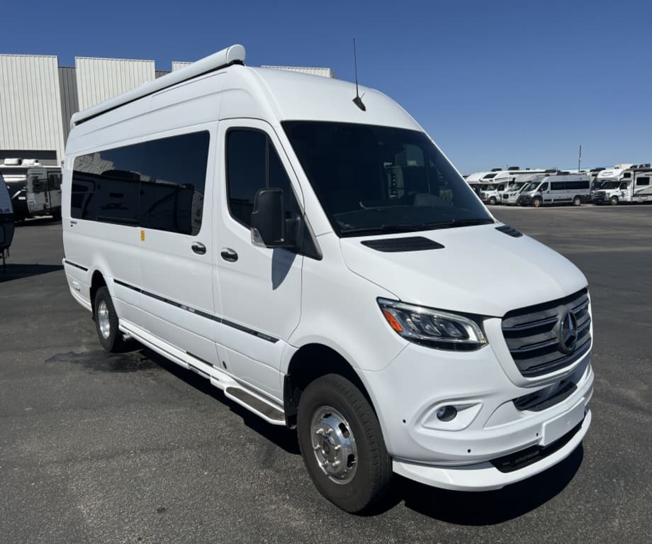 2023 Airstream INTERSTATE 24GT 4X4 RV
