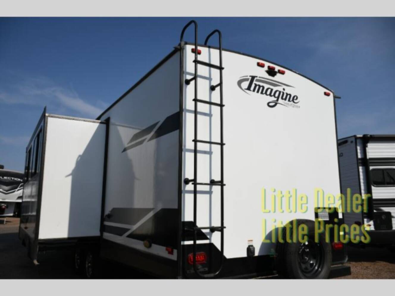 A photo of this 2019 Grand Design Imagine 2800BH
