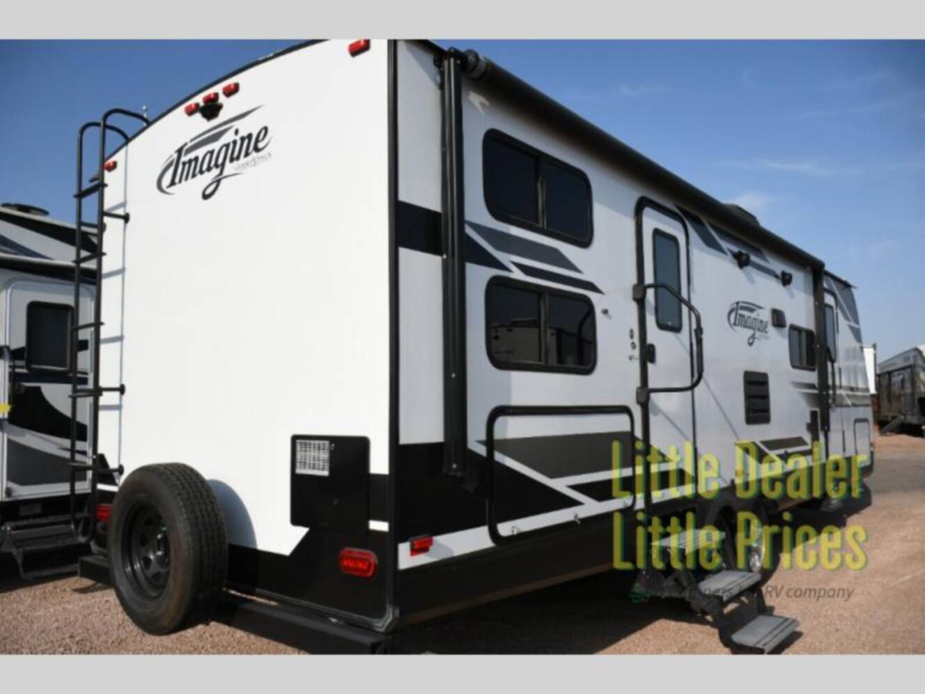 A photo of this 2019 Grand Design Imagine 2800BH