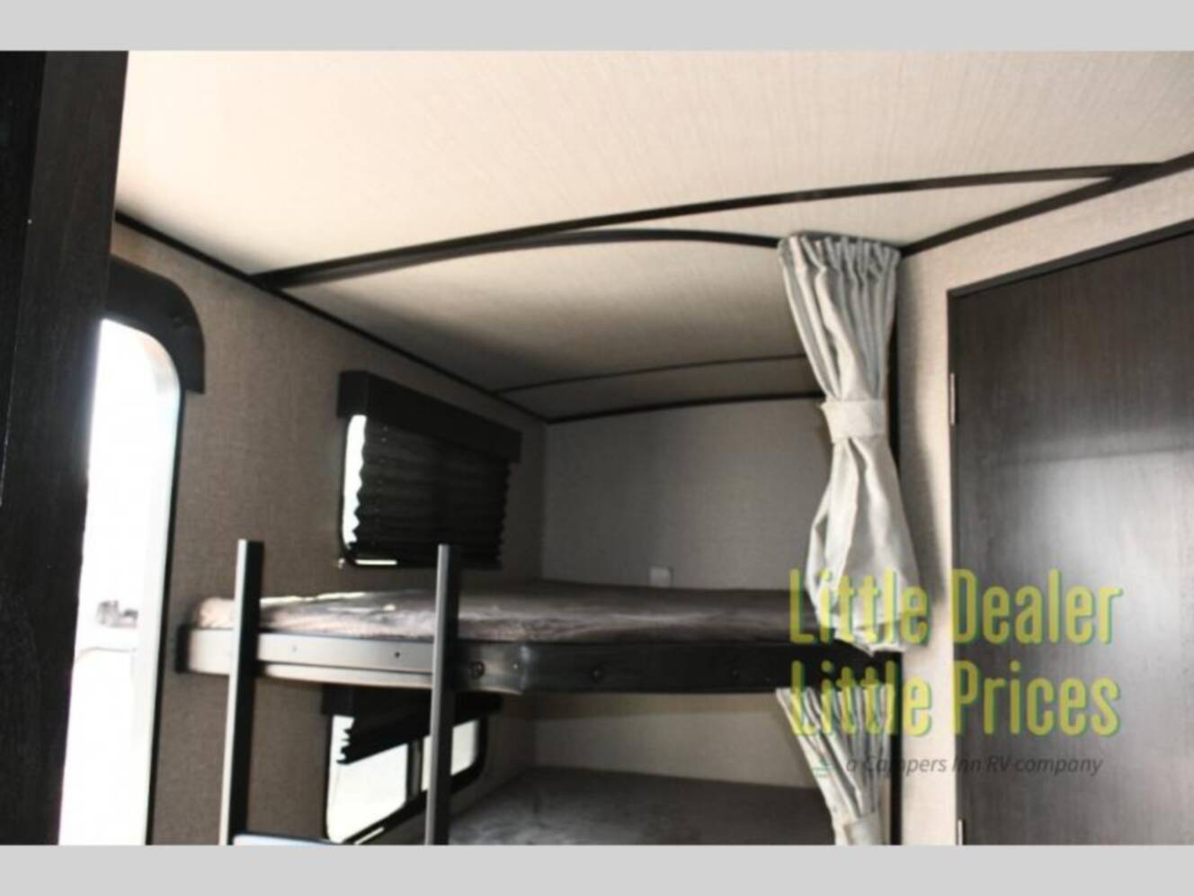 A photo of this 2019 Grand Design Imagine 2800BH