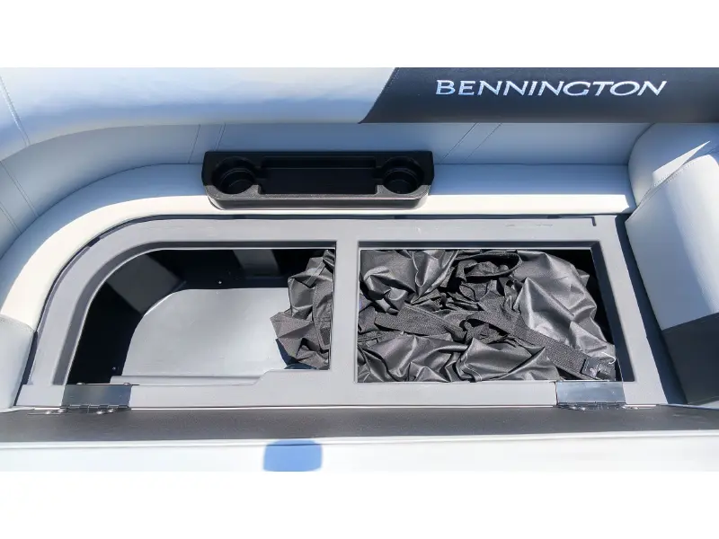 2027 Bennington 18 S CRUISE