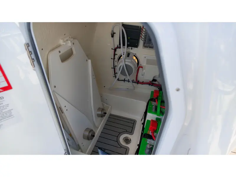 2026 Tidewater 220LXF