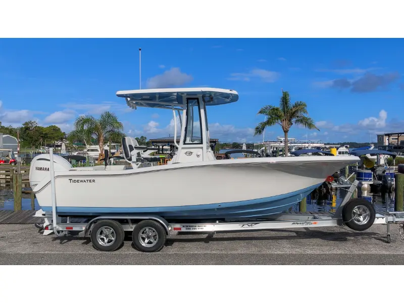 2026 Tidewater 220LXF