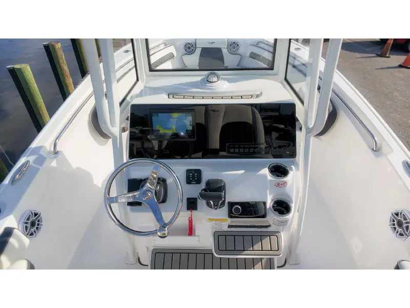 2026 Tidewater 220LXF