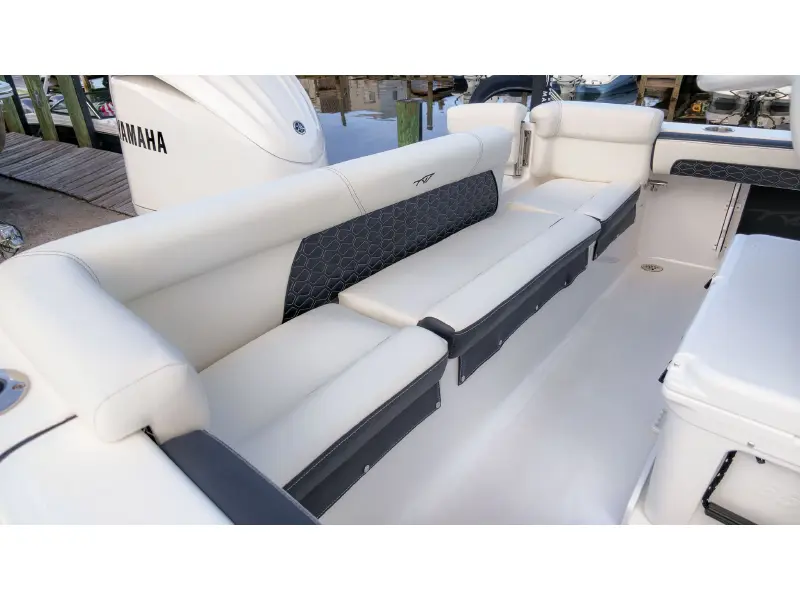 2026 Tidewater 220LXF