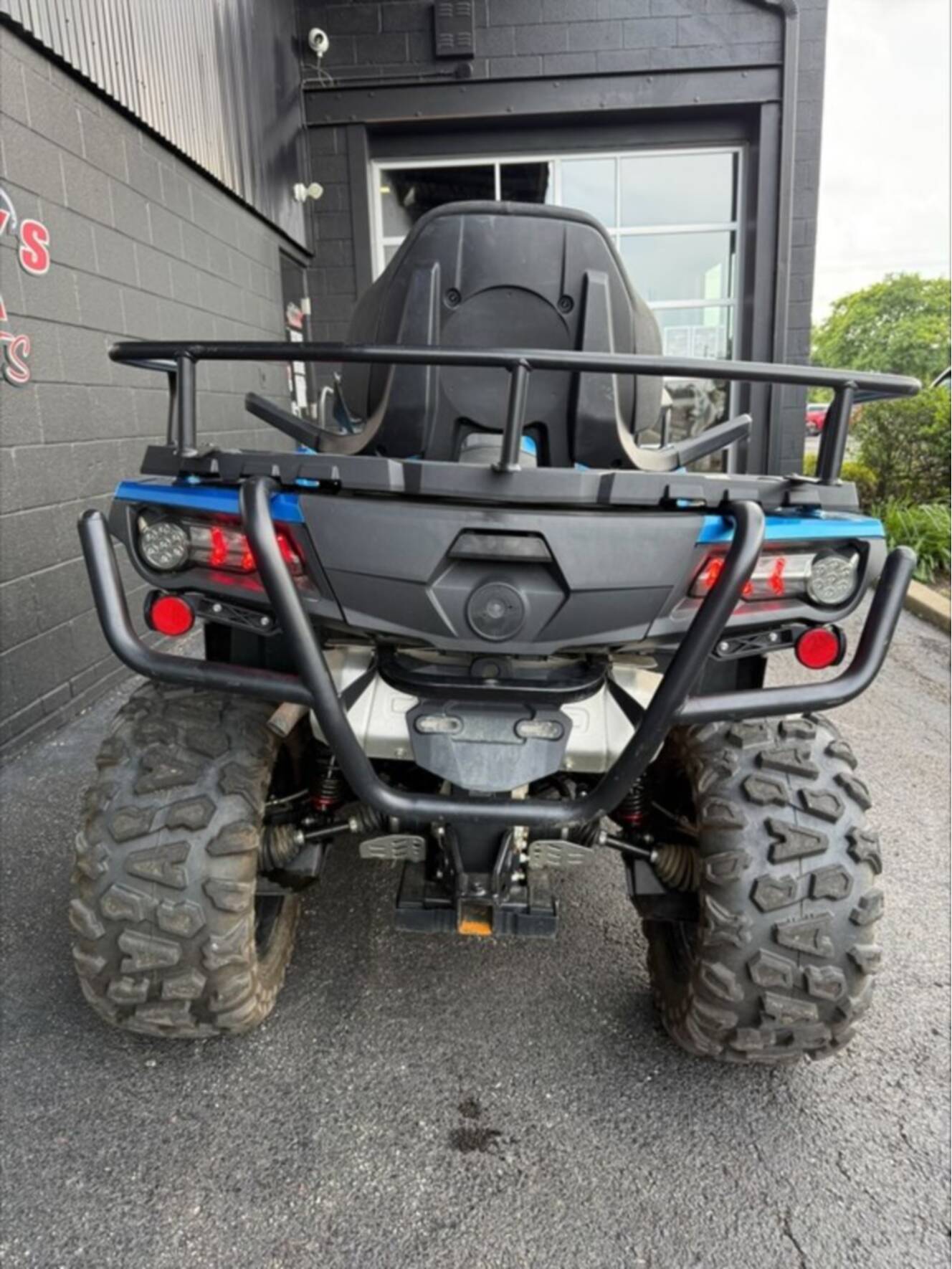 A photo of this 2023 CFMOTO CFORCE 800 XC