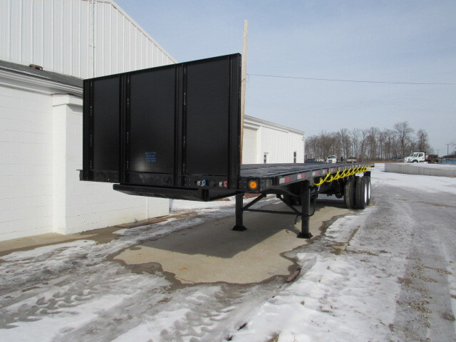 2012 Utility 36' 6"' X 102 Princeton/Moffett Trailer in Grabill, IN