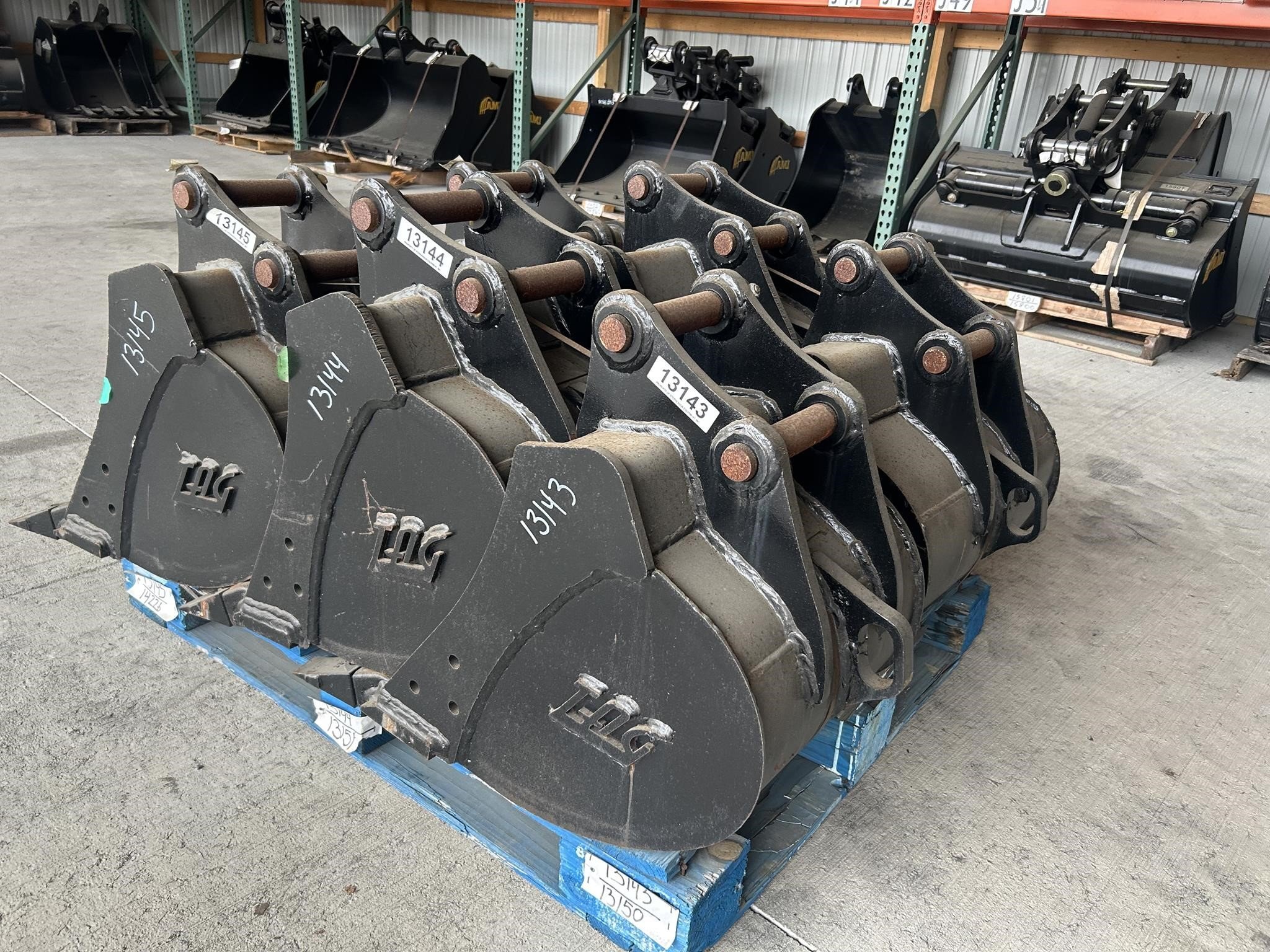 2022 TAG 18" HD BUCKET in Harrisburg, PA