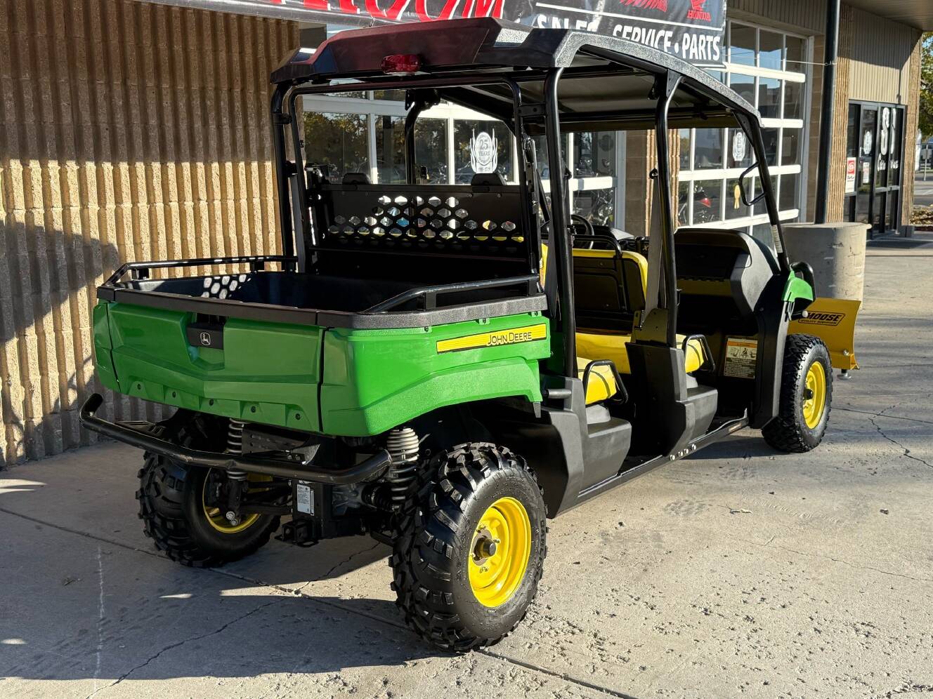 A photo of this 2013 John Deere GATOR XUV 550 S4