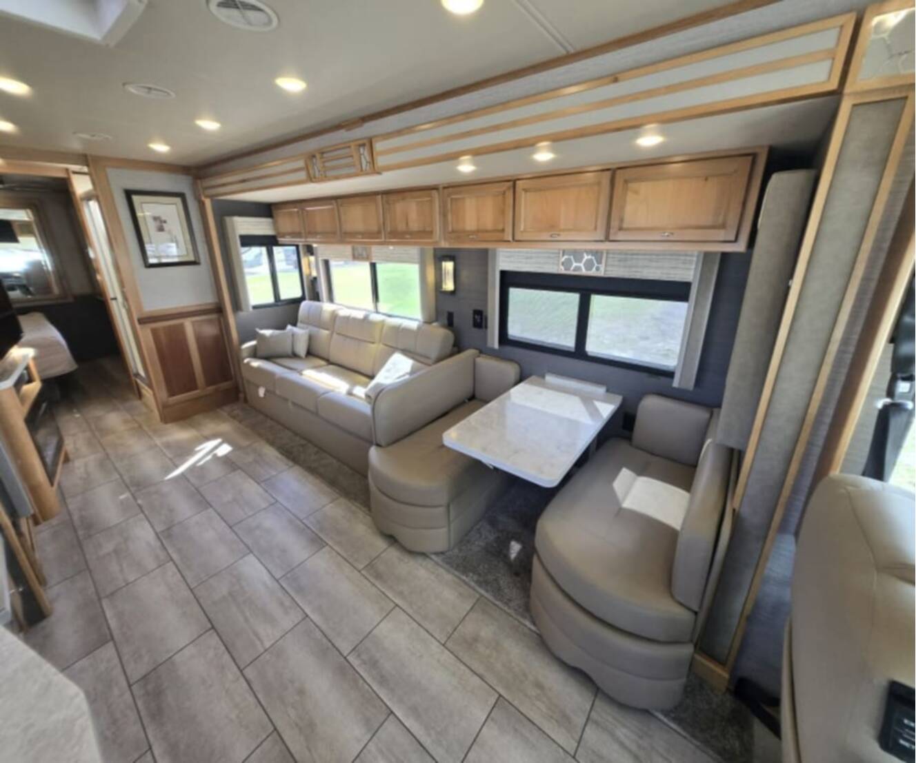 A photo of this 2021 Tiffin OPEN ROAD 32SA