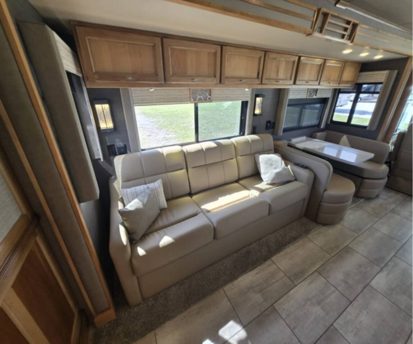 A photo of this 2021 Tiffin OPEN ROAD 32SA